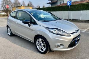 ford fiesta 1.2 beniza anno 2011 neopatentati