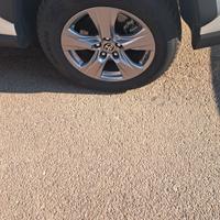cerchi toyota rav4 hybrid più gomme bridgsone 