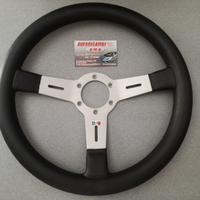 Volante sportivo momo gt