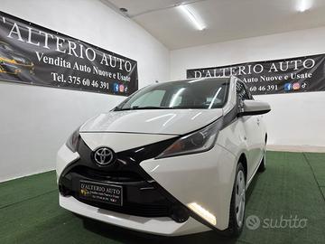 Toyota Aygo 1.0 VVT-i 69 CV 5 porte x-clusiv