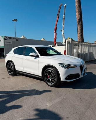 Alfa Romeo Stelvio 2.2 Turbodiesel 210 CV