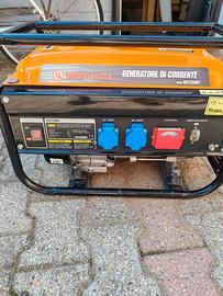 Generatore di corrente 2 Kwatt (2000 watt)