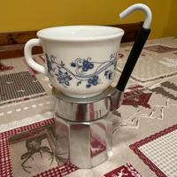 Moka con beccuccio 5 tazze nuova