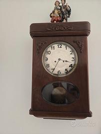 Antico Orologio a Pendolo da Parete in Legno