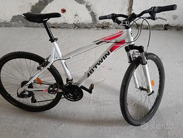 Mountain bike ragazza