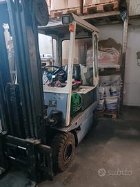 Carrello elevatore elettrico ricambi non funziona