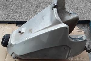 Serbatoio nudo aprilia rx 50 anno 89/91