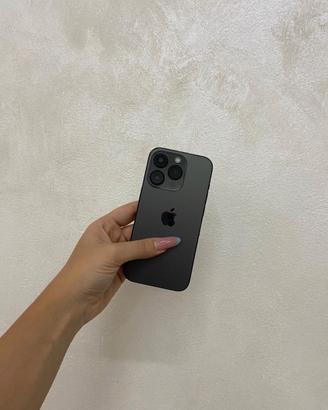iphone 14 pro black titanium
