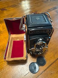 Macchina fotografica yashica d
