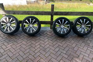 Set ruote completo 18” FORD KUGA II