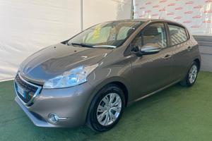 PEUGEOT 208 1.2 BENZINA 82CV