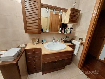 Mobili bagno in legno
