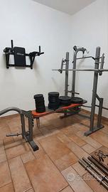 Attrezzatura palestra completa