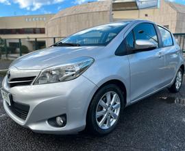 Toyota Yaris 1.4d 90cv PARI AL NUOVO Garanzia