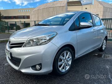 Toyota Yaris 1.4d 90cv PARI AL NUOVO Garanzia