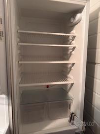 Frigo ad incasso Whirlpool 