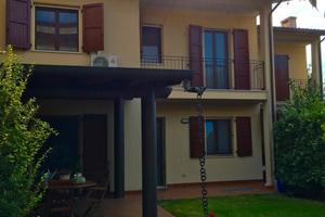 Villetta a schiera-zona tranquilla, signorile