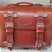 Bauletto Borsone Vespa Pelle Marrone lucchetto