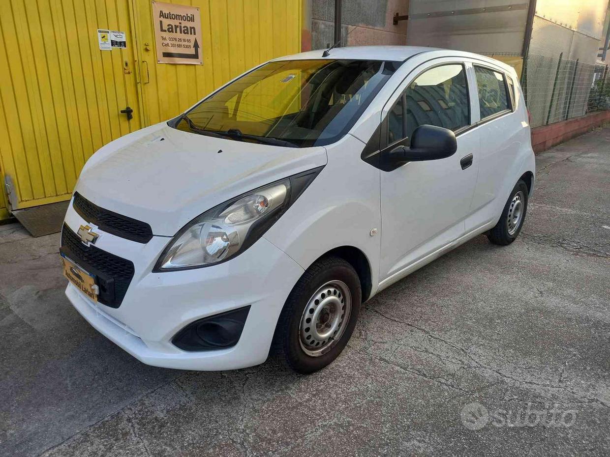 CHEVROLET Spark