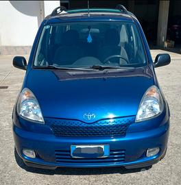 Toyata yaris 1.3i