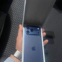 Iphone 17 Pro Max blue nuovo