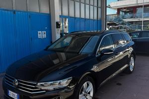 Volkswagen Passat Variant 2.0 DSG TDI Executive