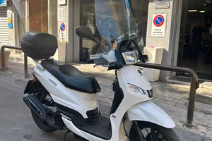 Peugeot Tweet 125