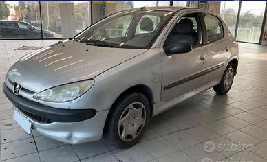 Peugeot206
