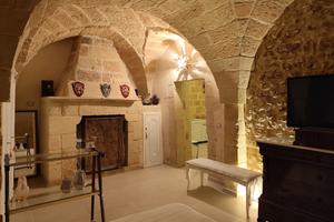 LECCE (a pochi km), ESCLUSIVA casa con giardino