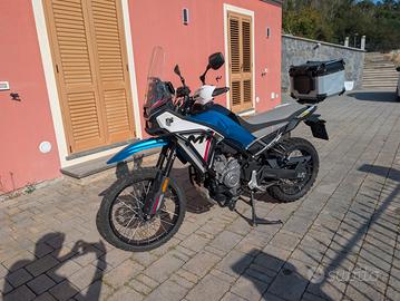 CF MOTO 450MT