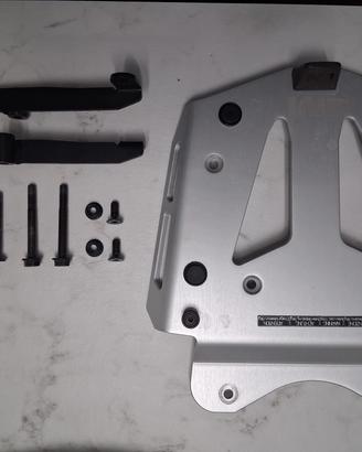 Piastra in Alluminio Givi SRA7703 per KTM