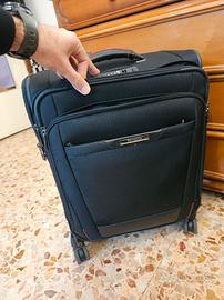 Samsonite Pro-Dlx 5 Spinner (4 Ruote) 55Cm