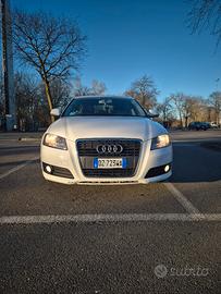Audi A3 Sportback 1.6 tdi 90cv autoradio android