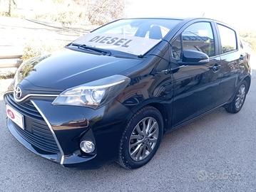 Toyota Yaris 1.4 D 90CV 6M 5 PORTE ACTIVE unipro b