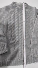 MAGLIONE VINTAGE IN LANA FATTO A MANO AI FERRI