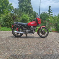 Moto Guzzi V35 PASSAGGIO INCLUSO NEL PREZZO