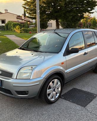 Ford Fusion 1.4 TDCi 5p. Leather