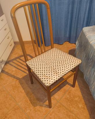 Sedia in noce