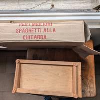 Attrezzo spaghetti alla chitarra