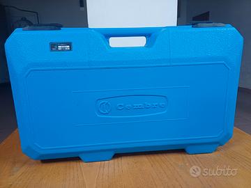 Pressa oleodinamica CEMBRE