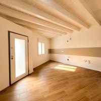 Nuovo trivano indipendente con cortile privato