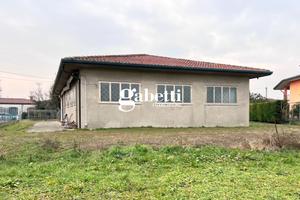 Capannone Industriale Agna