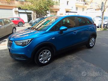 Opel Crossland X 1.2 Advance del mese