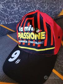 Cappellino per bambini rossonero Milan