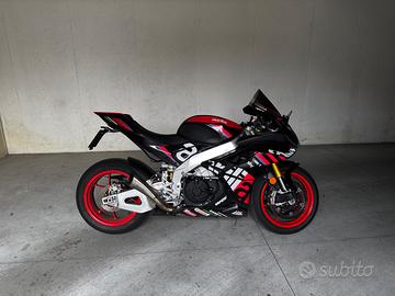 Aprilia RSV4 1100 (12/2023) ancora in garanzia