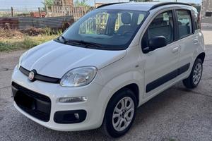 Fiat Panda 0.9 TwinAir Turbo Natural Power Lounge