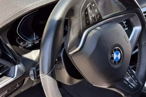 BMW 318 LUXURY