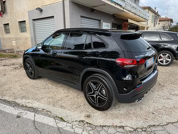 Mercedes gla premium 
