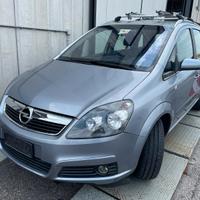 RICAMBI PER OPEL ZAFIRA DEL 2007 - 1.6 METANO