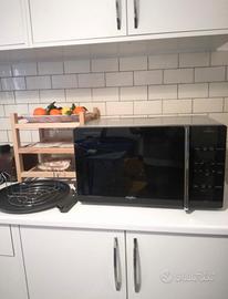 Microonde Whirpool con funzione Dual Crisp
